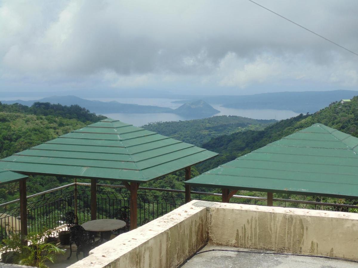Royal Taal Inn Tagaytay City Екстер'єр фото